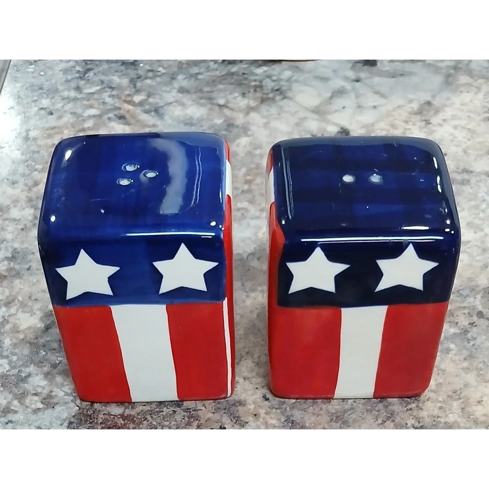 Vintage Russ Americana Flags Serving Set Dish Salt & Pepper Shaker Napkin Holder